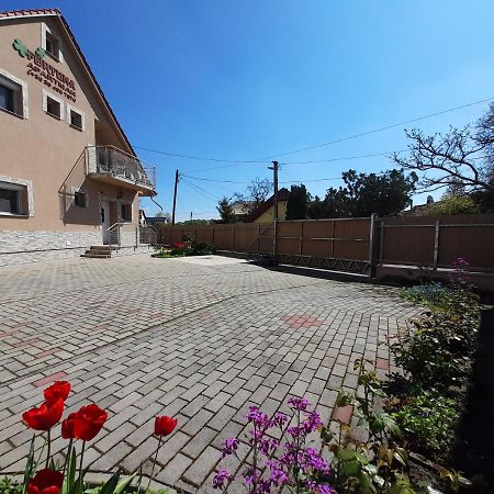 Fortuna Apartman Gyula Exterior foto